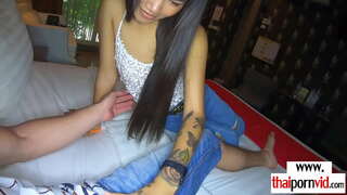 Skinny amatoriale slut asiatico utilizzato da dietro da un BWC Skinny amatoriale slut asiatico utilizzato da dietro da un BWC