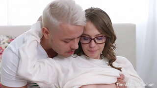 TeenMegaWorld - אַנאַל-מלאכים