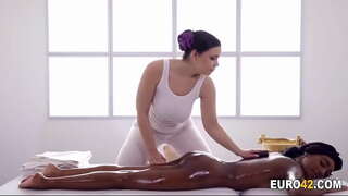 Ganahan ko sa akong tomboy tigmasahe sa dako nga soso